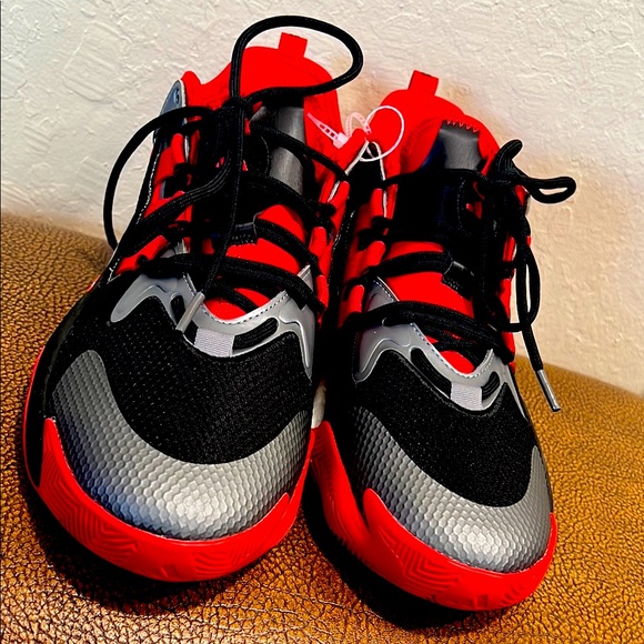 New Adidas Marvel Antman Anthony Edwards Basketball Star ⭐️ Black & Red Sneakers